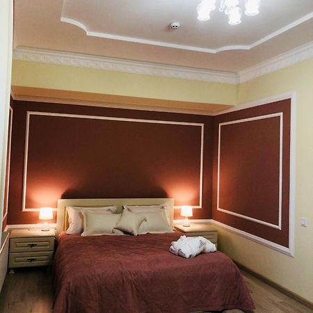 Royal Rest Apartment Bilokrynychchya ภายนอก รูปภาพ